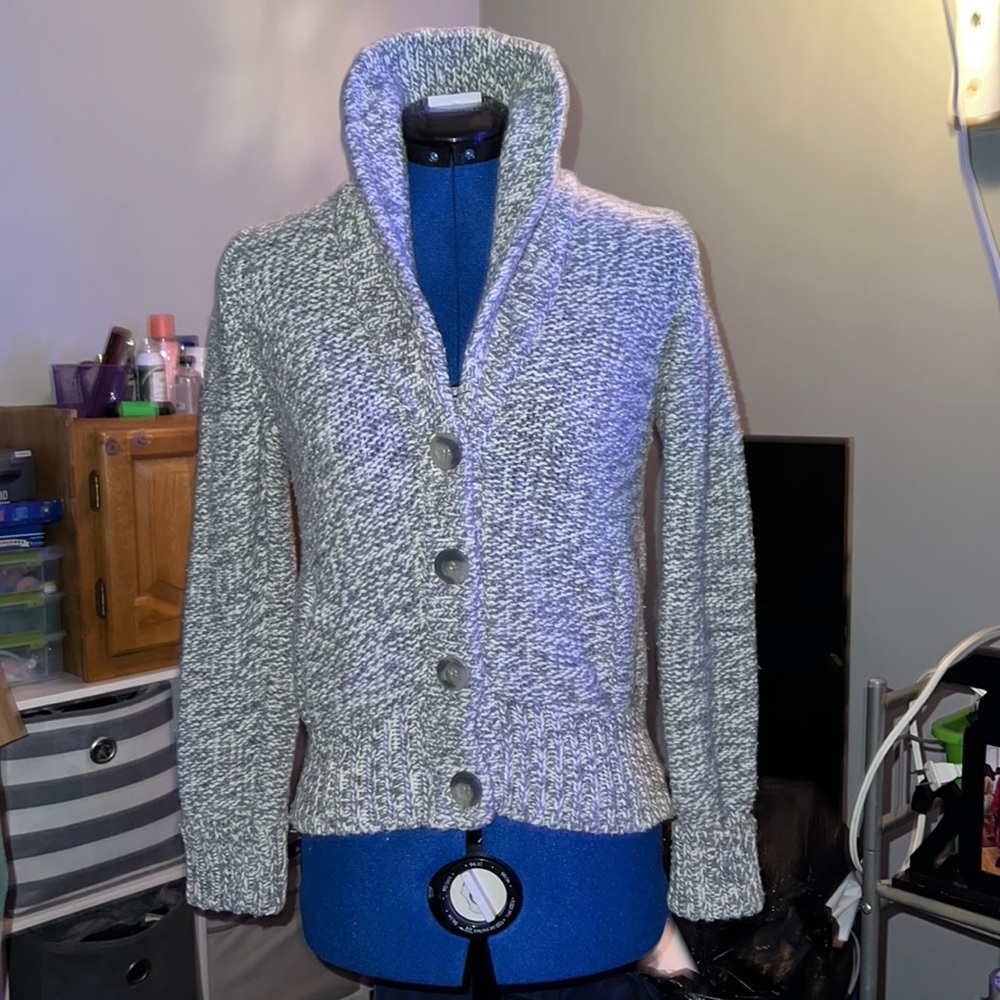 American Eagle Heavy Button Up Sweater Sz.M